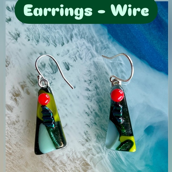 Bonnie’s Bling One Of A Kind Fused Glass Jewelry and Accessories to Wear. - Picture 5 of 16